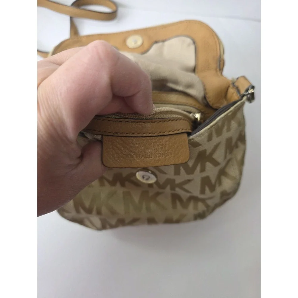 MICHAEL KORS Brown, Beige Crossbody Bag - Picture 10 of 14